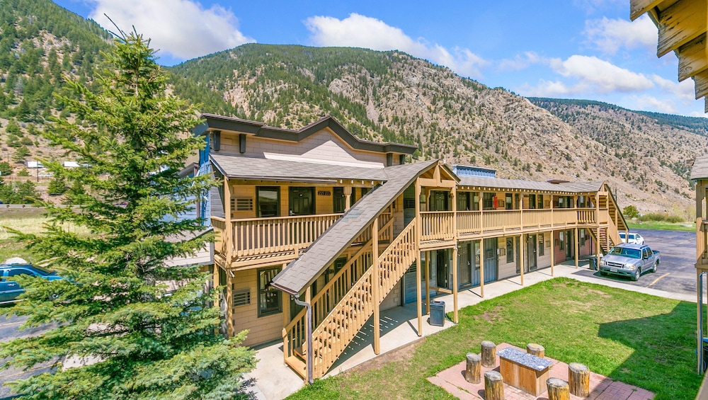 Georgetown Lodge - featured photo