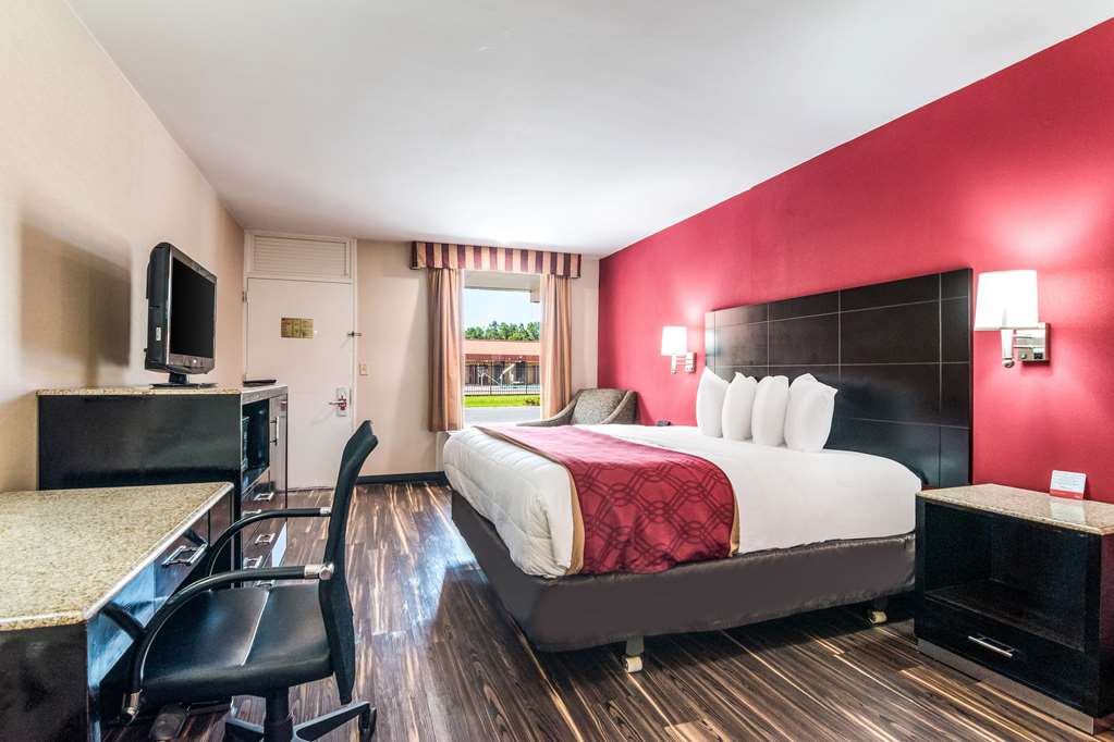 Econo Lodge Pocomoke City Hwy 13 - photo 15