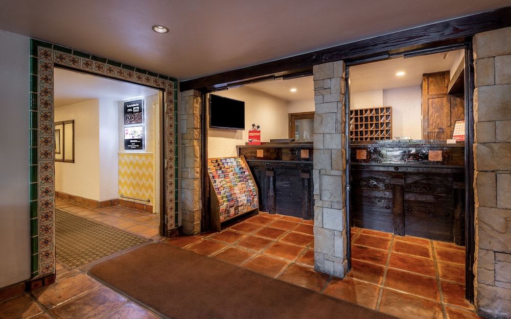 Hotel Pepper Tree Boutique Kitchen Studios Anaheim - photo 3