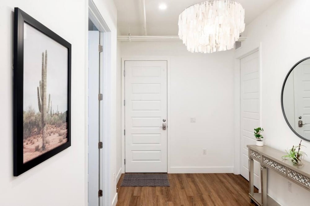 Rino Art Lofts Bright Boho Loft w Private Patio Denver - photo 6