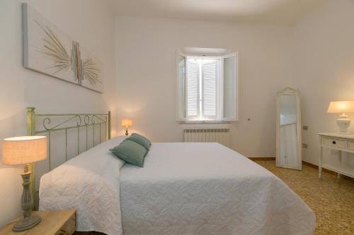 Brezza Marina Apartment — 4-Star Luxury Hotel in San Vincenzo, Italy