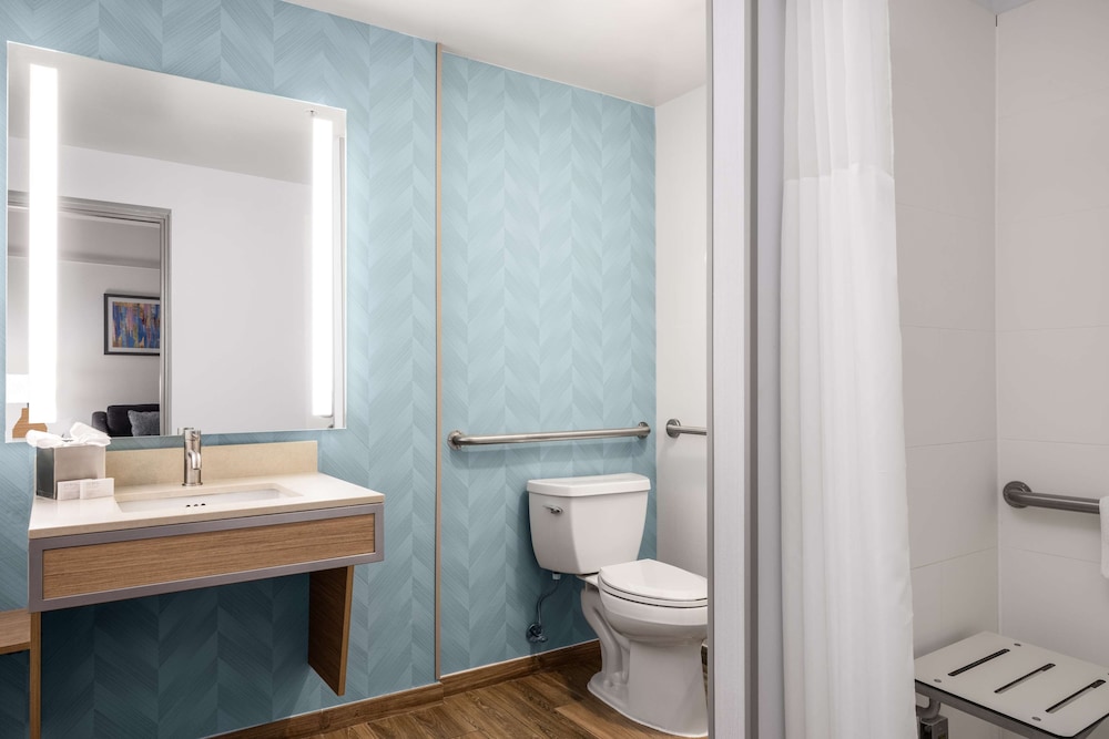 Hilton Garden Inn West Palm Beach Airport - photo 23
