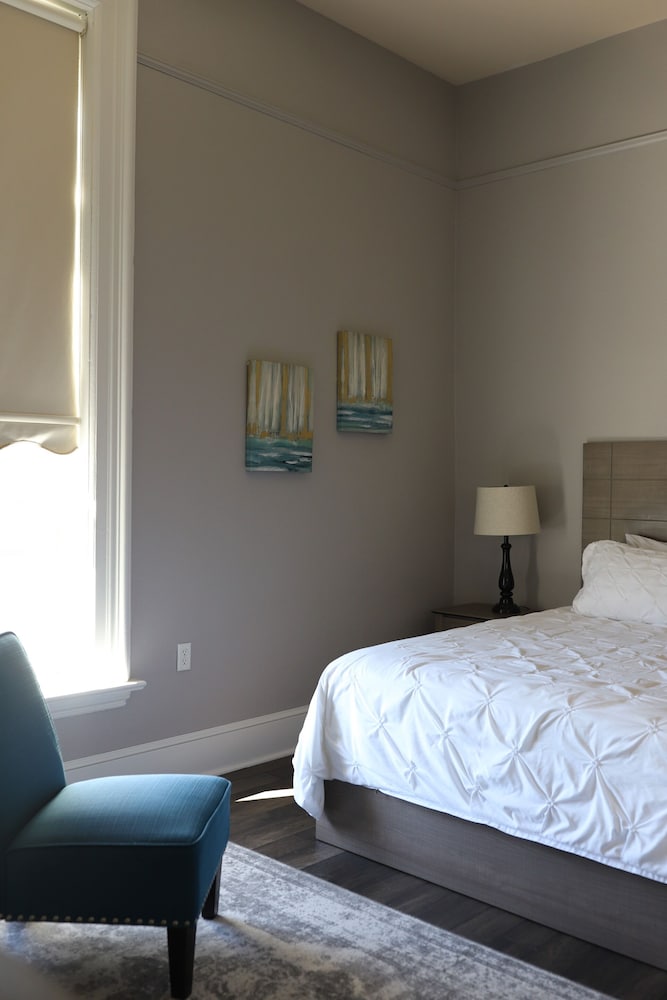 Cornerstone Inn - photo 16