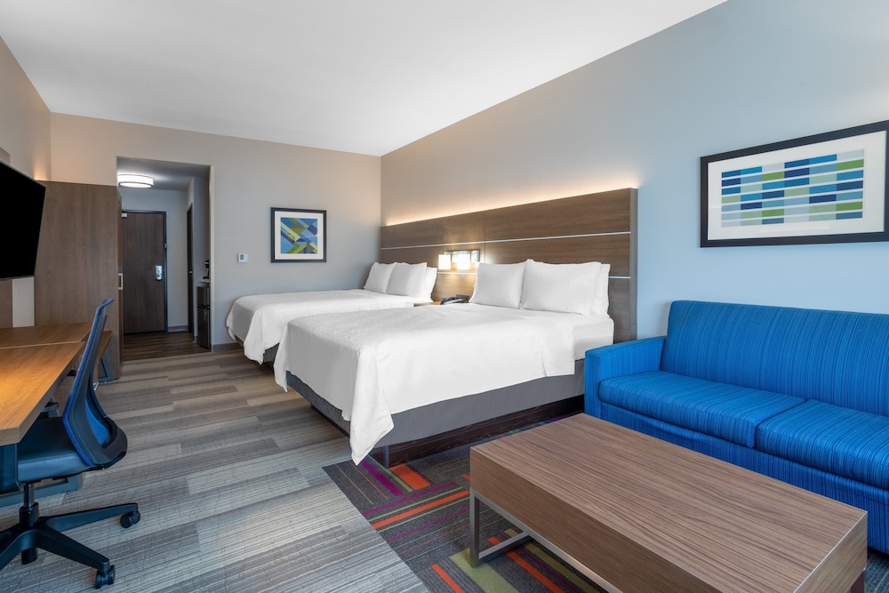 Holiday Inn Express & Suites Wildwood The Villages by IHG - photo 30