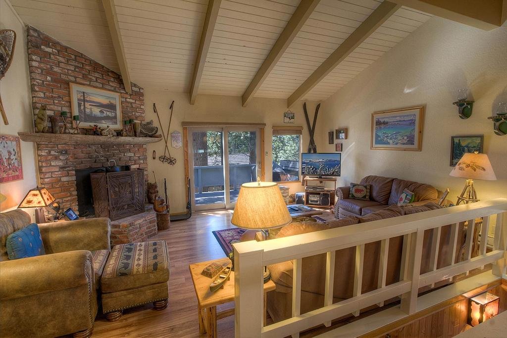 Exclusive North Shore Townhouse