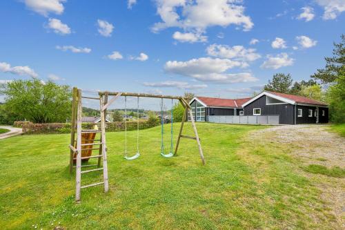 Nice Home In Ebeltoft With 3 Bedrooms Sauna And Internet — 4-Star Luxury Hotel in Ebeltoft, Denmark