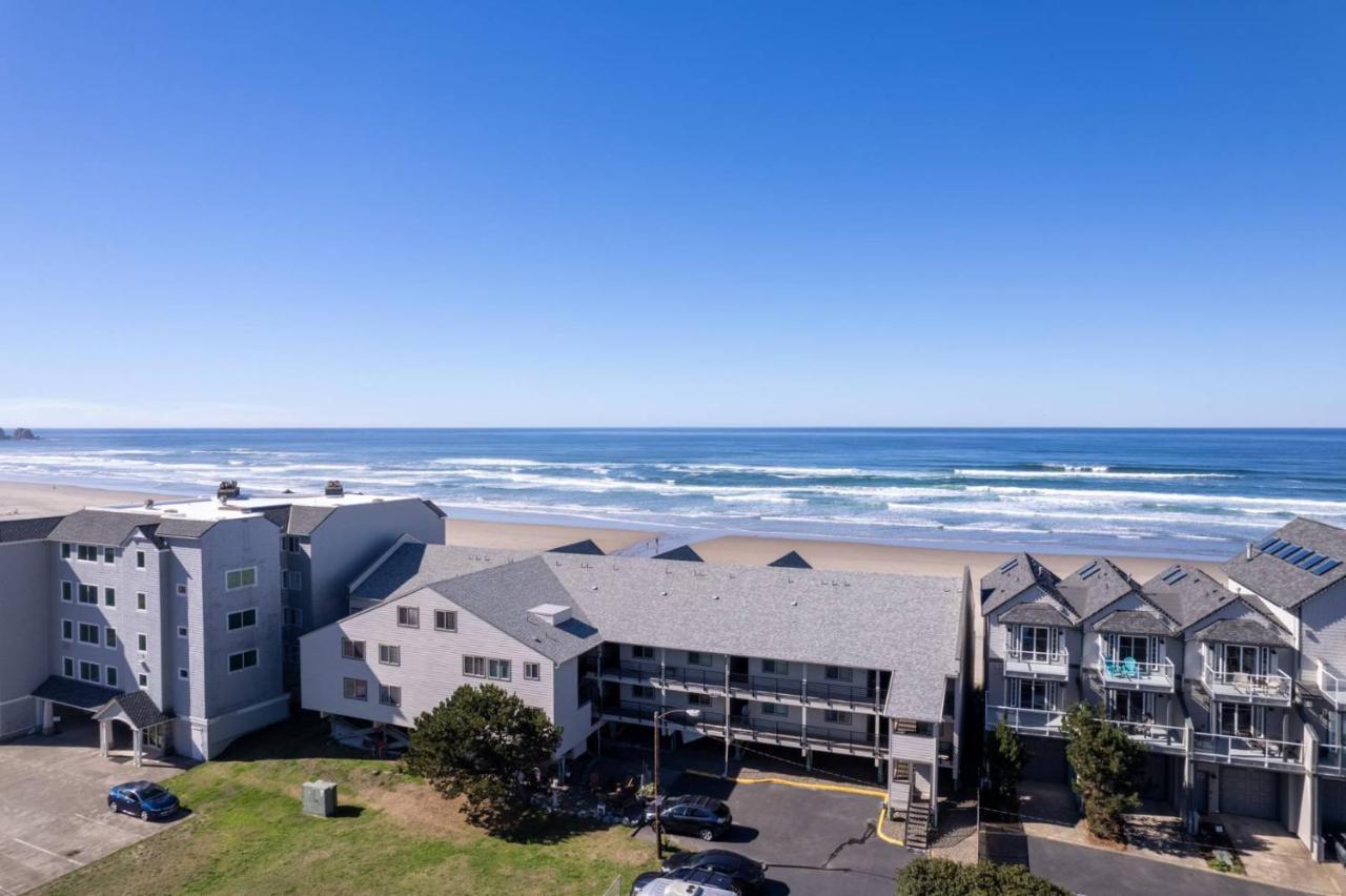 Beachfront Bliss at Rockaway Creek Inn - photo 5