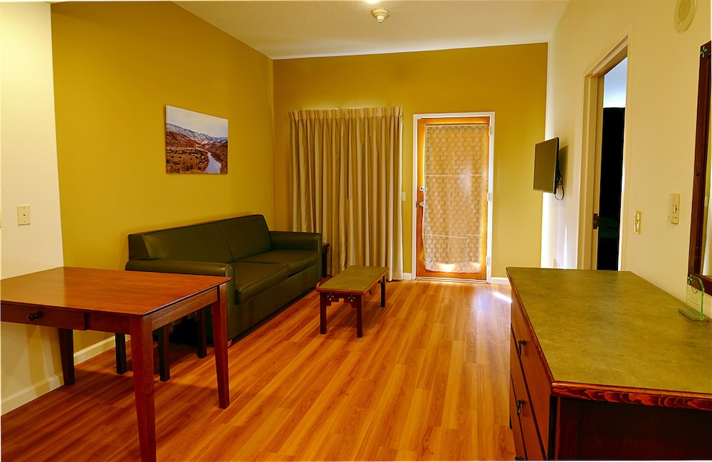 Ohkay Casino Resort Hotel - photo 11