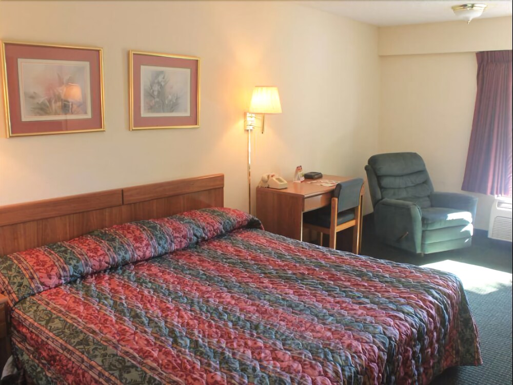 Super Value Inn - photo 4