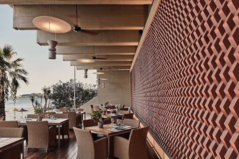 מזון ומשקאות