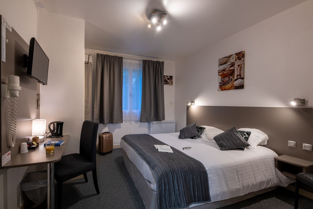 Hôtel Le Prieuré - carbon neutral hotel in Saint Marcel