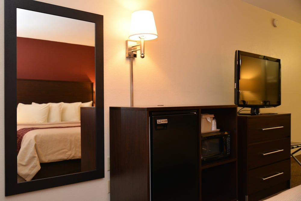 Red Roof Inn Cookeville Tennessee Tech - photo 5