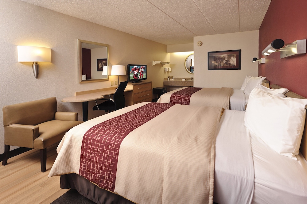 Red Roof Inn Louisville East Hurstbourne - photo 8