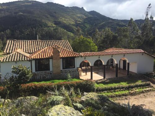 La Casona Cucaita. Sede Campestre — hotel in Cucaita