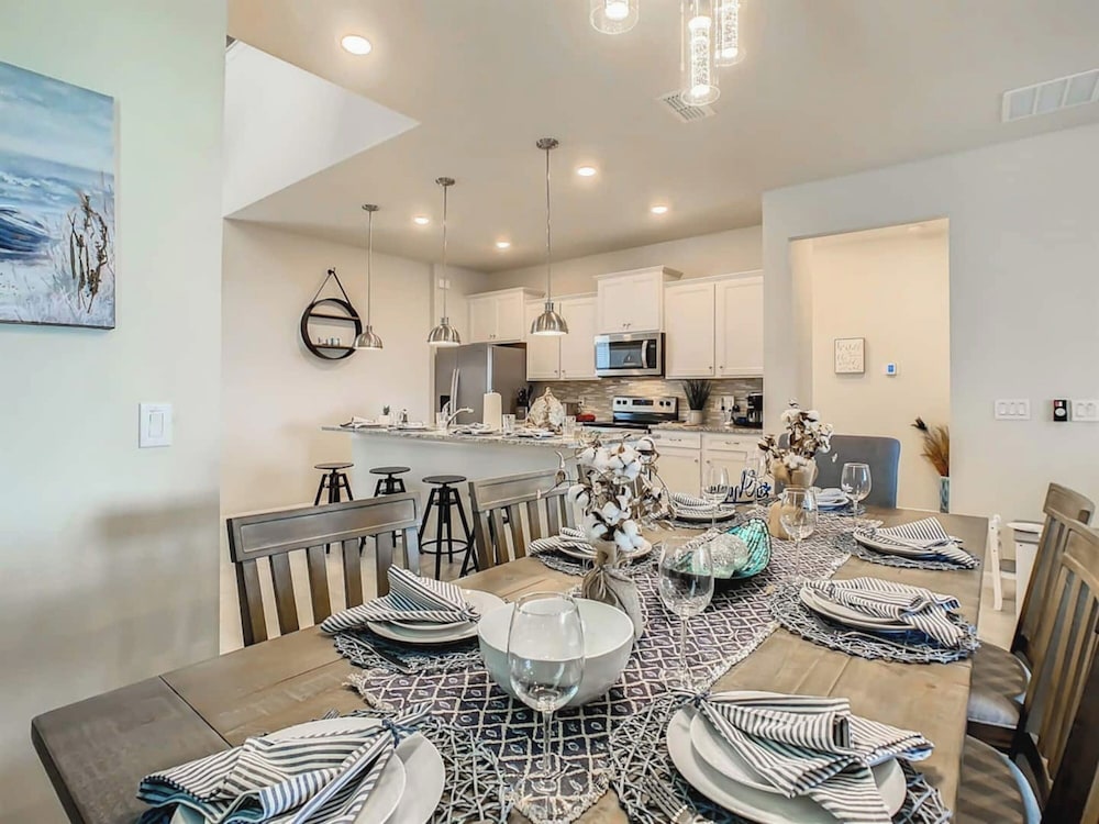 Ohana Gathering House New Home New Resort Free Pool Heat 5min Walk To Lazy River - photo 16