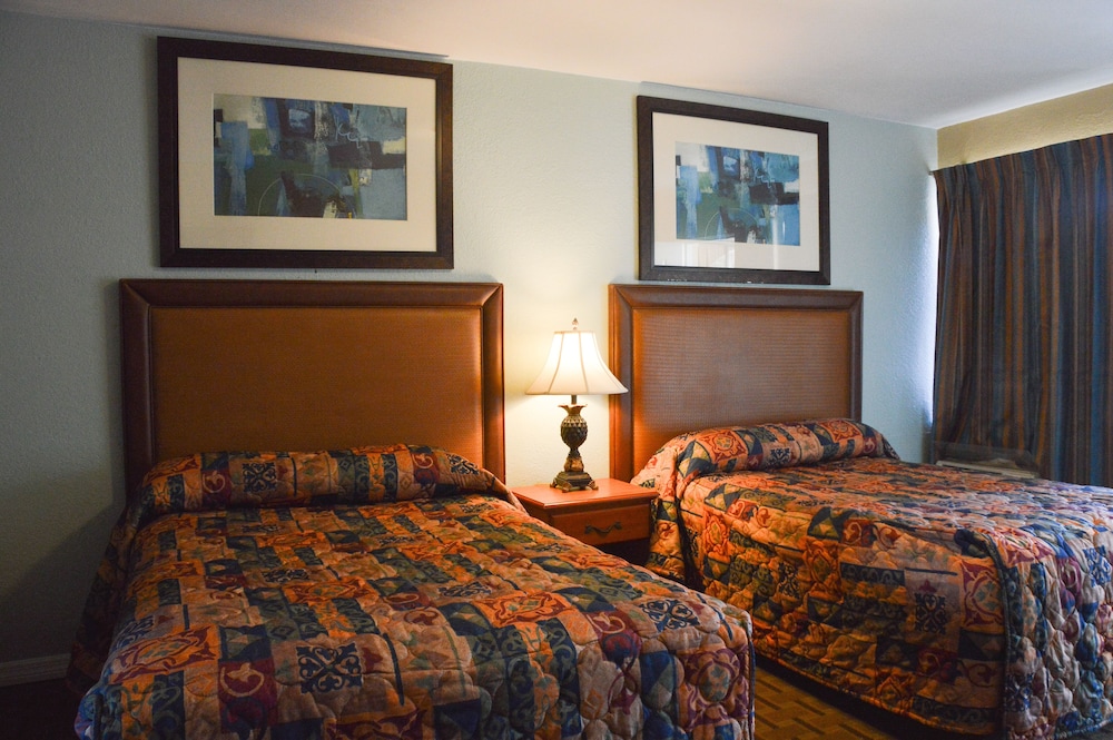 San Marina Motel - photo 11