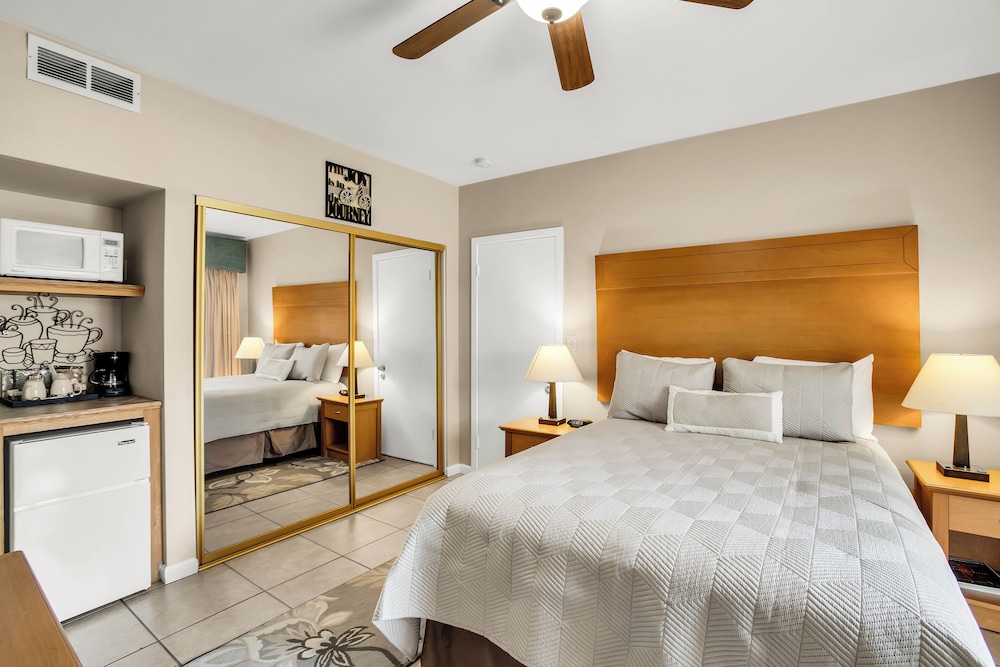 Inn at Deep Canyon - photo 15