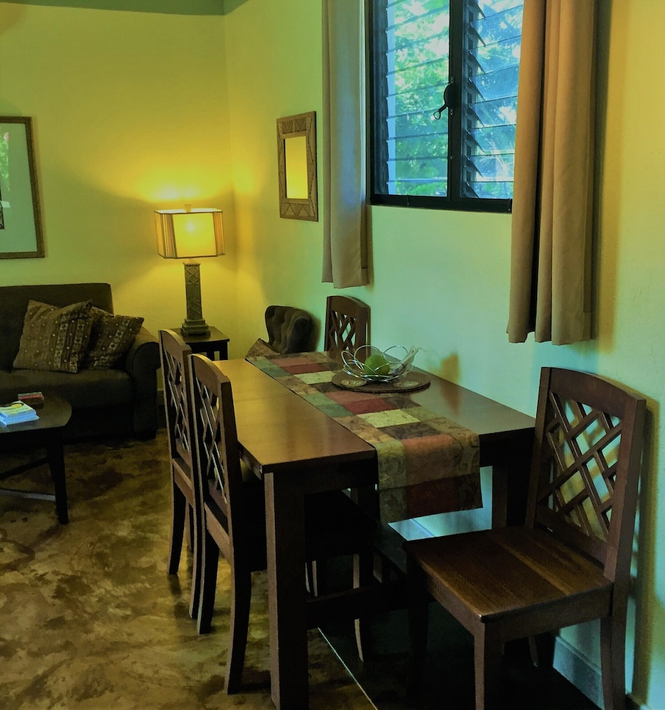 Royale Manor — Corozal — photo 5