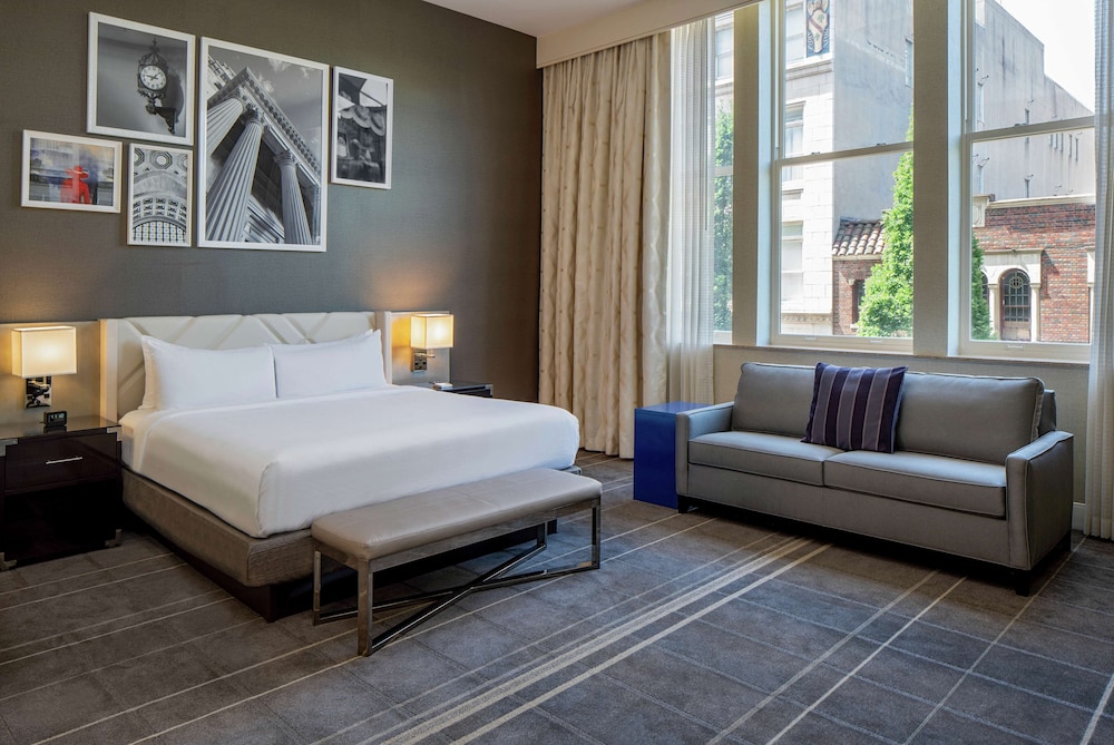 Hilton Richmond Downtown - photo 22