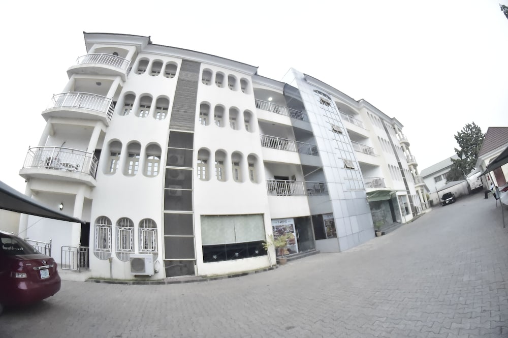 Tokke Halal Apartment