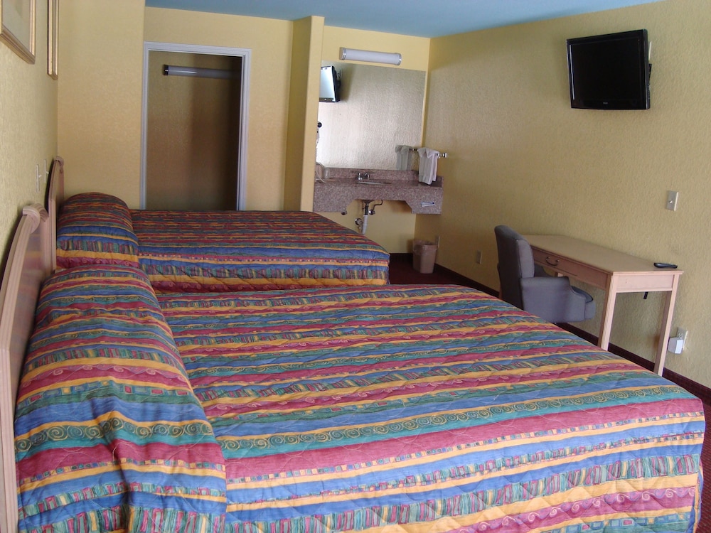 Winnquest Inn Near Ft. Sam Houston - photo 12