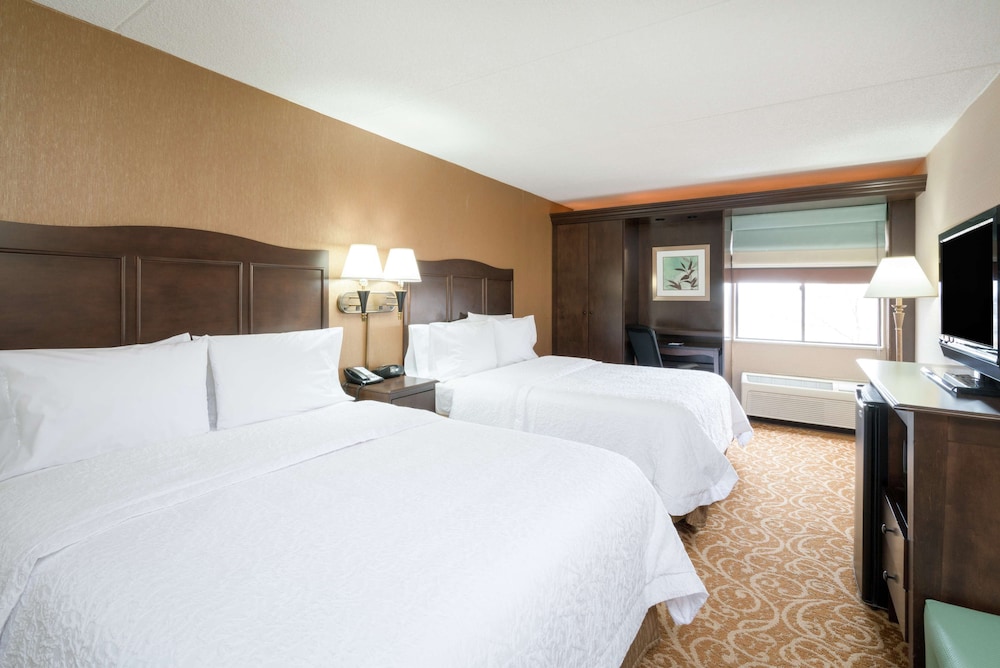 Hampton Inn Downingtown Exton - photo 17