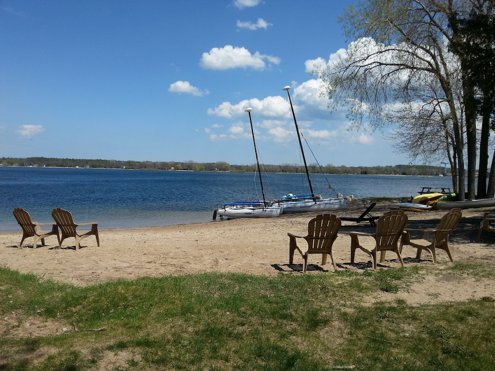 Beach Harbor Resort - photo 88
