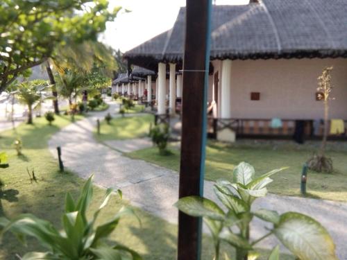 Silver Beach Hotel in Pyay, Myanmar
