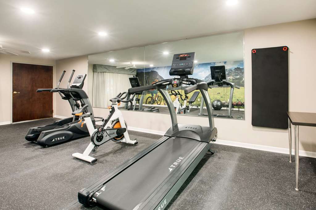 Clarion Pointe Atlanta Airport College Park - photo 24
