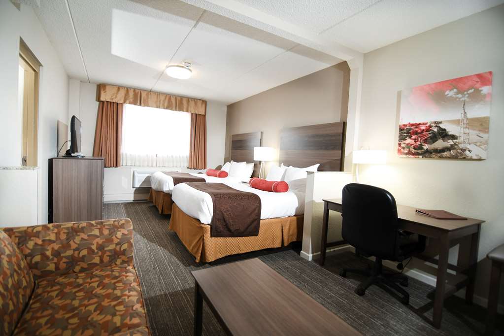 Best Western Plus Sandusky Hotel & Suites - photo 15