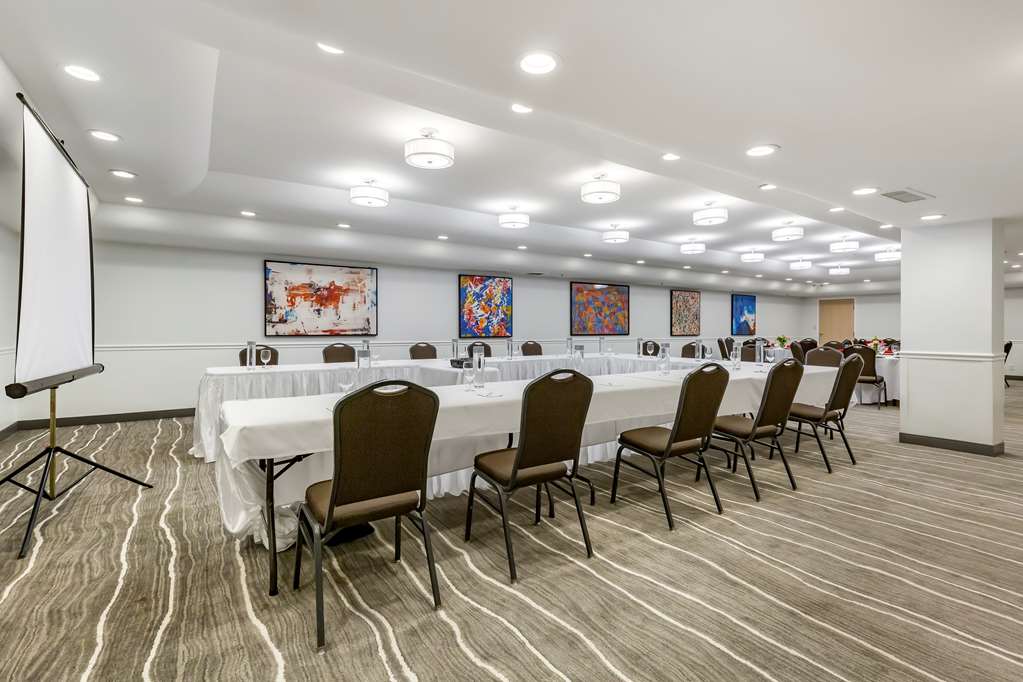 Best Western Premier Rockville Hotel & Suites - photo 32
