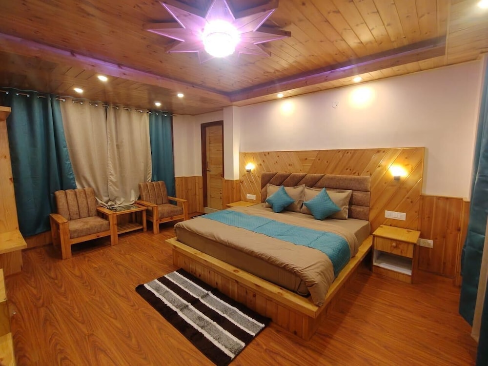 Green Woods - carbon neutral hotel in Manali