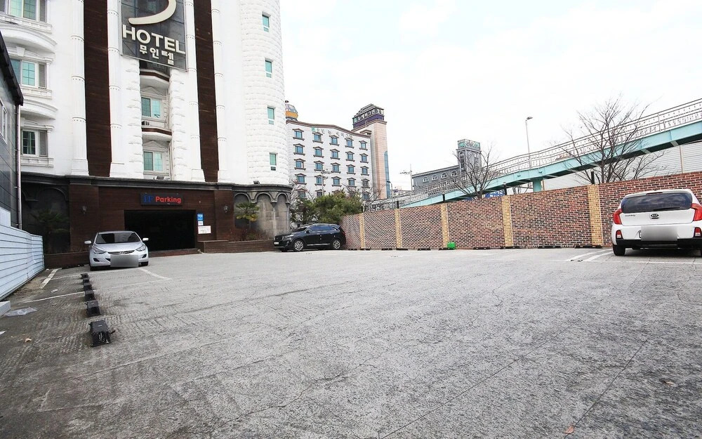 Mokpo S in Mokpo, South Korea