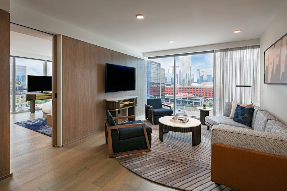 W Nashville - photo 5