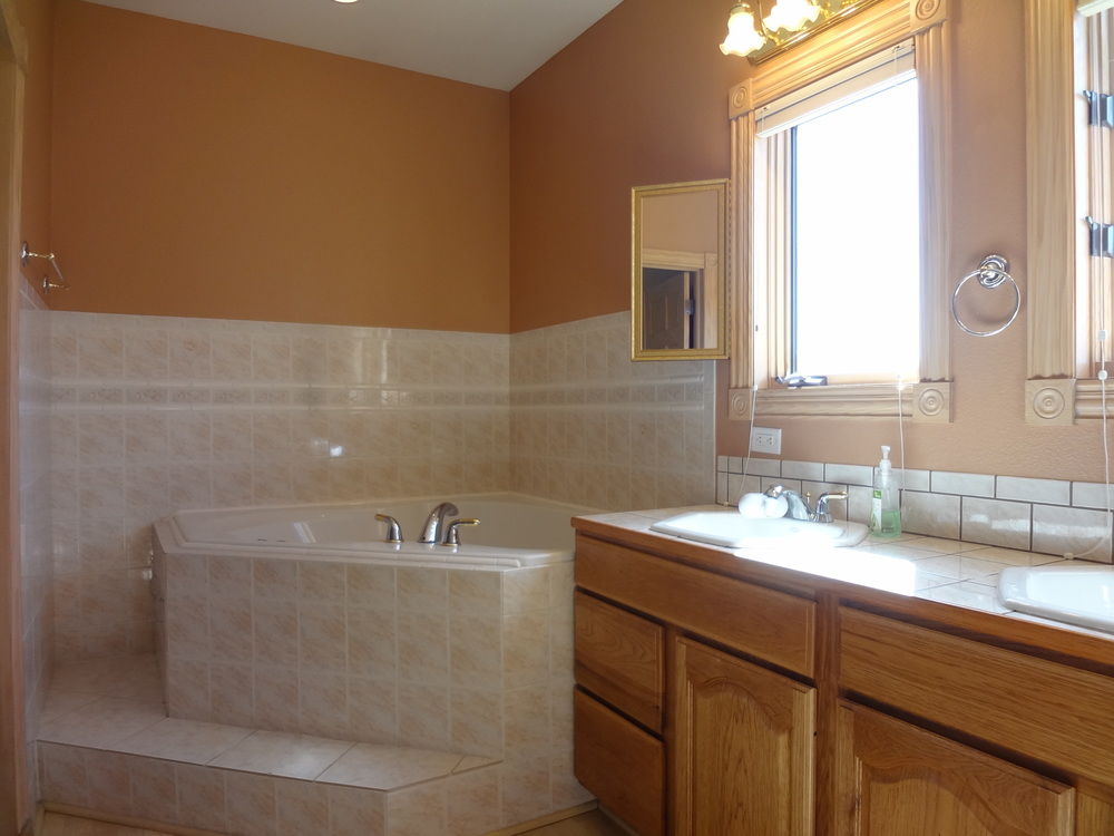 Lakepoint Court - photo 11
