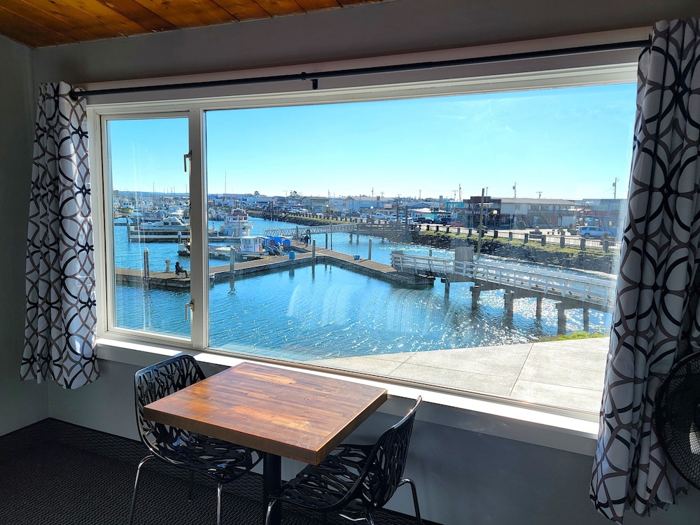 Saltwater Inn - photo 23