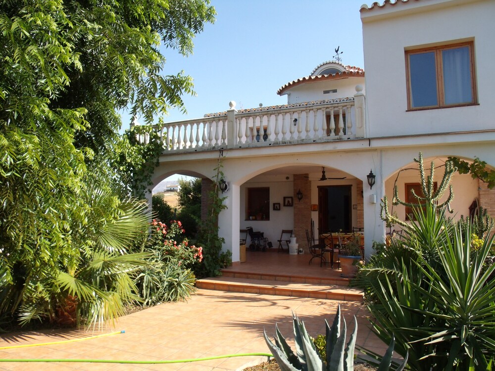 La Finca Blanca — Alora — photo 3