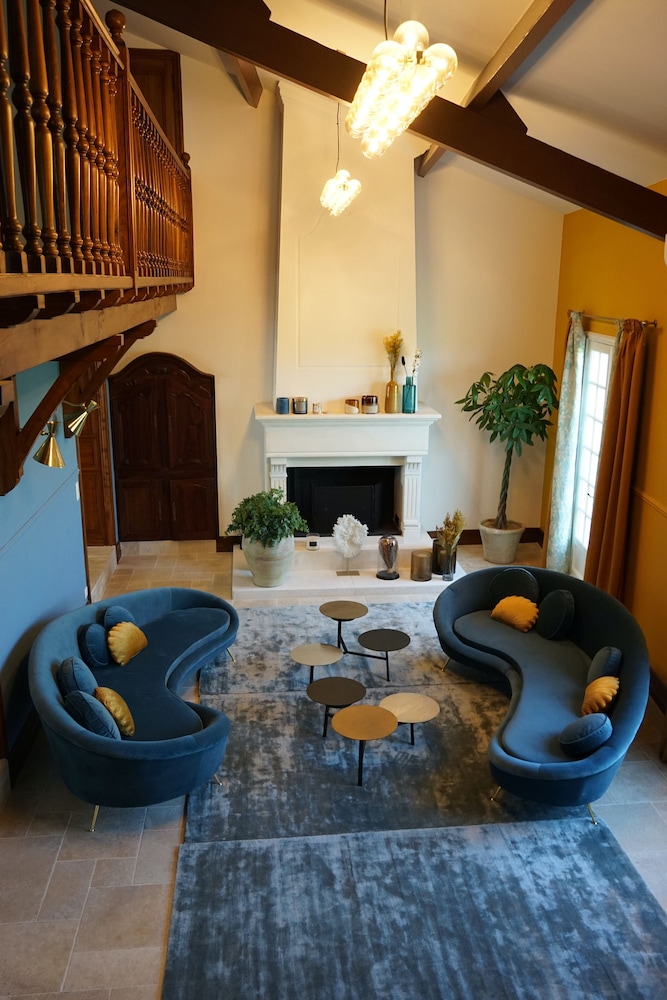 Château Haut Brisson — 4-Star Luxury Hotel in Saint-Emilion, France