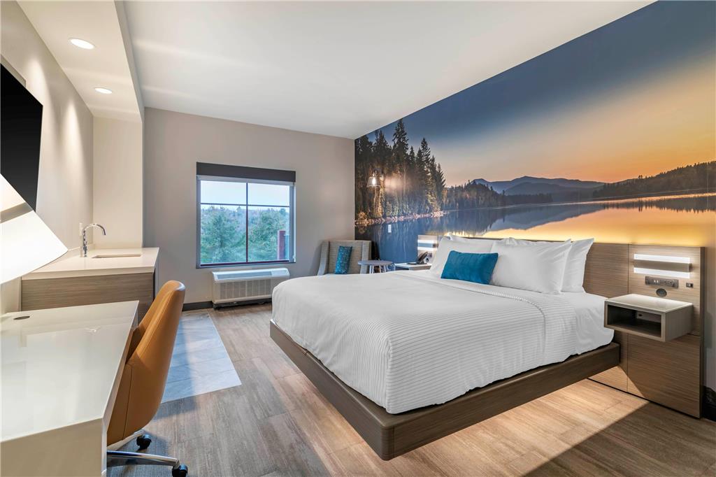 Cambria Hotel Lake Placid Lakeside Resort - photo 56