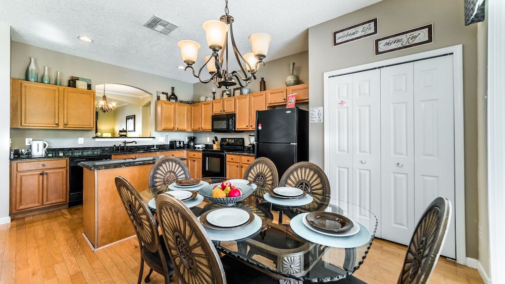 Grhlk2740 Emerald Island Resort 7 Bed 4 Baths House - photo 29
