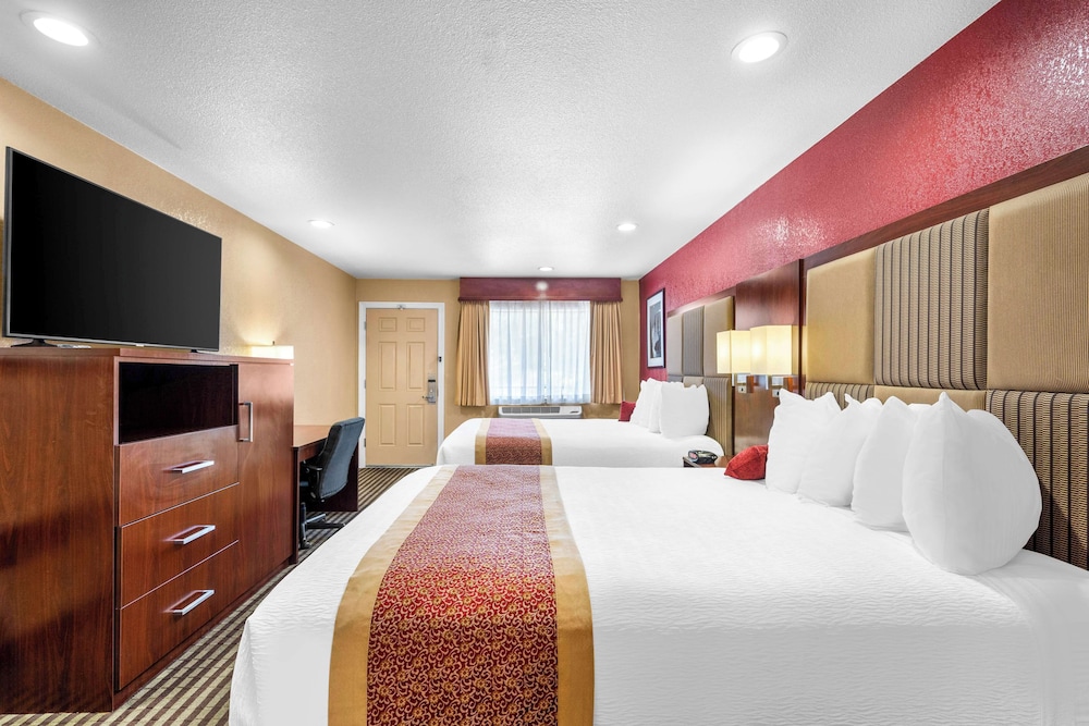 Best Western Plus Yosemite Way Station - photo 12