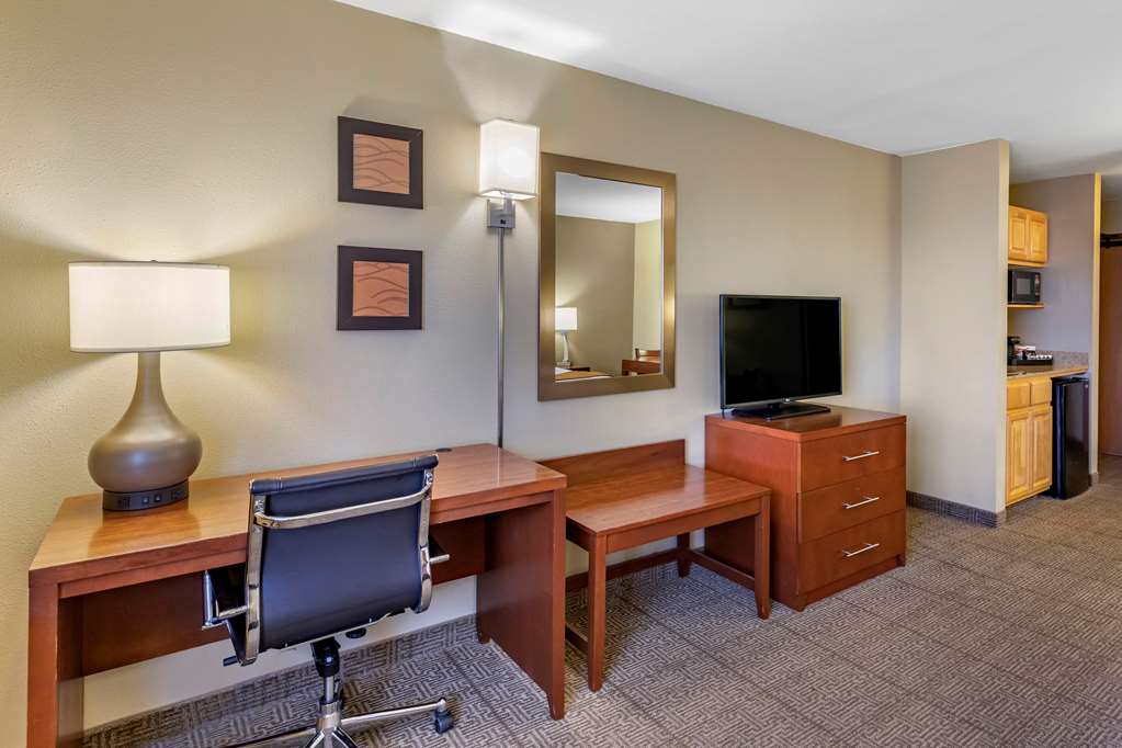Comfort Inn Evansville Casper - photo 14