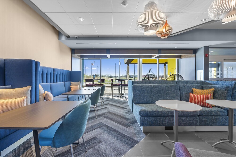 Tru by Hilton Cape Girardeau - photo 32