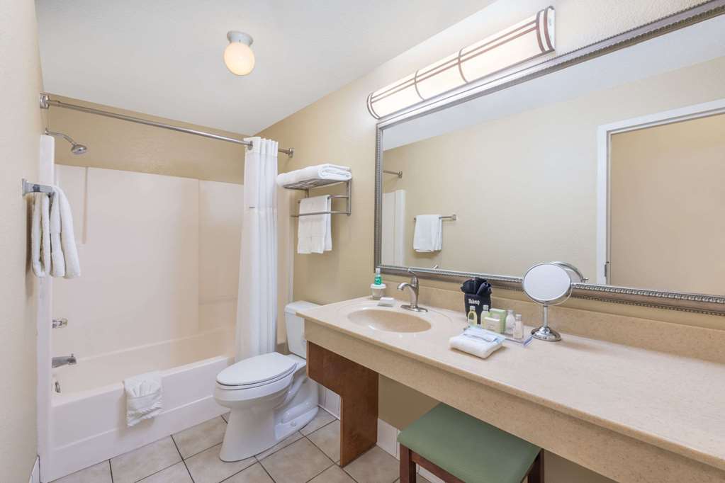 Hawthorn Extended Stay by Wyndham Rome - photo 10
