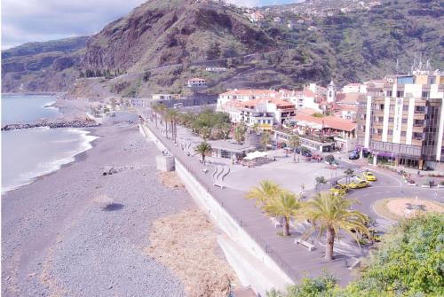 Angela S Loft — Ribeira Brava