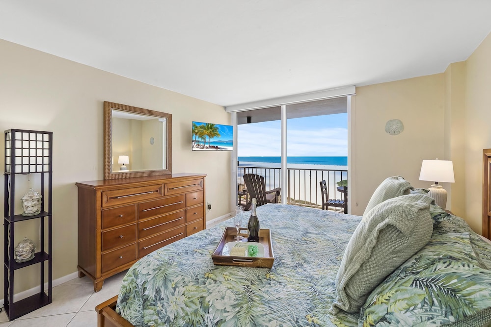 South Seas Tower 3 905 - photo 12