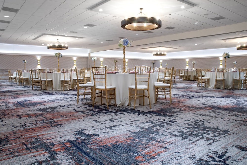 Holiday Inn St Louis SW Route 66 - photo 58