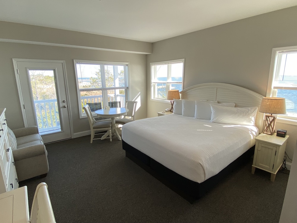 River Hotel of Southport - photo 6
