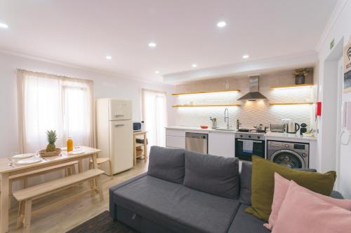 Best Houses 102 Hut Spot Peniche — 4-Star Luxury Hotel in Peniche, Portugal