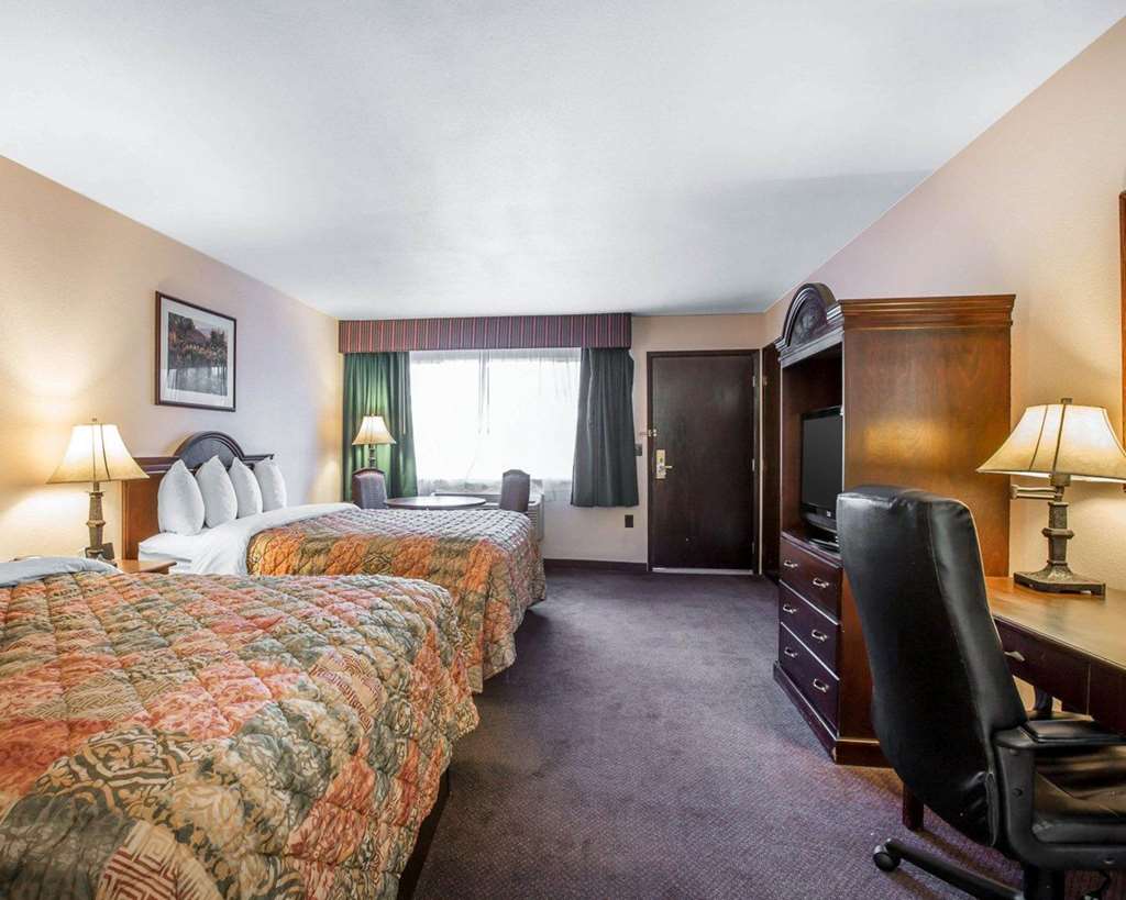 Quality Inn & Suites Cameron Park Shingle Springs - photo 9
